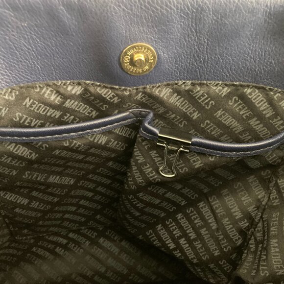 Beautiful Steve Madden Tote Bag - Picture 7 of 9